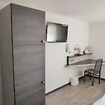 Hotel Eco Relais - Pau Nord Lons