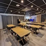 Hotel Eco Relais - Pau Nord