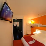 Hotel Eco Relais - Pau Nord *