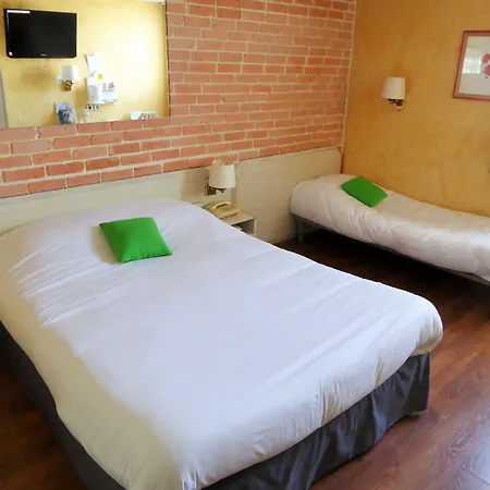 Hotell Eco Relais - Pau Nord