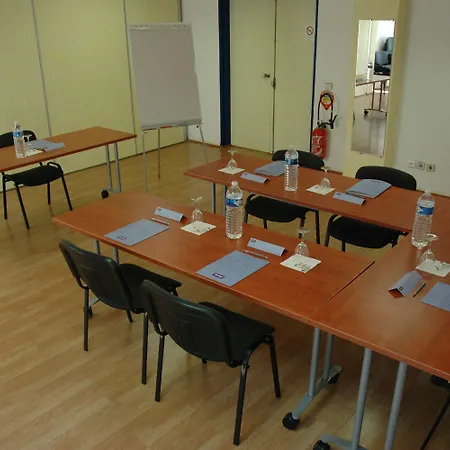 Hotel Eco Relais - Pau Nord