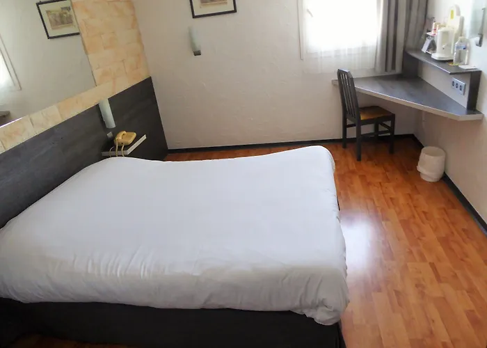 Eco Relais - Pau Nord Hotel *